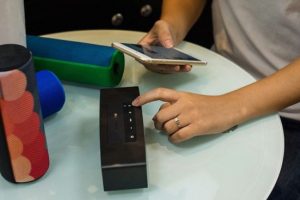Khởi động lại thiết bị